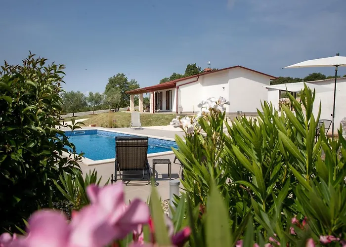 Casa Grazia ロヴィニ